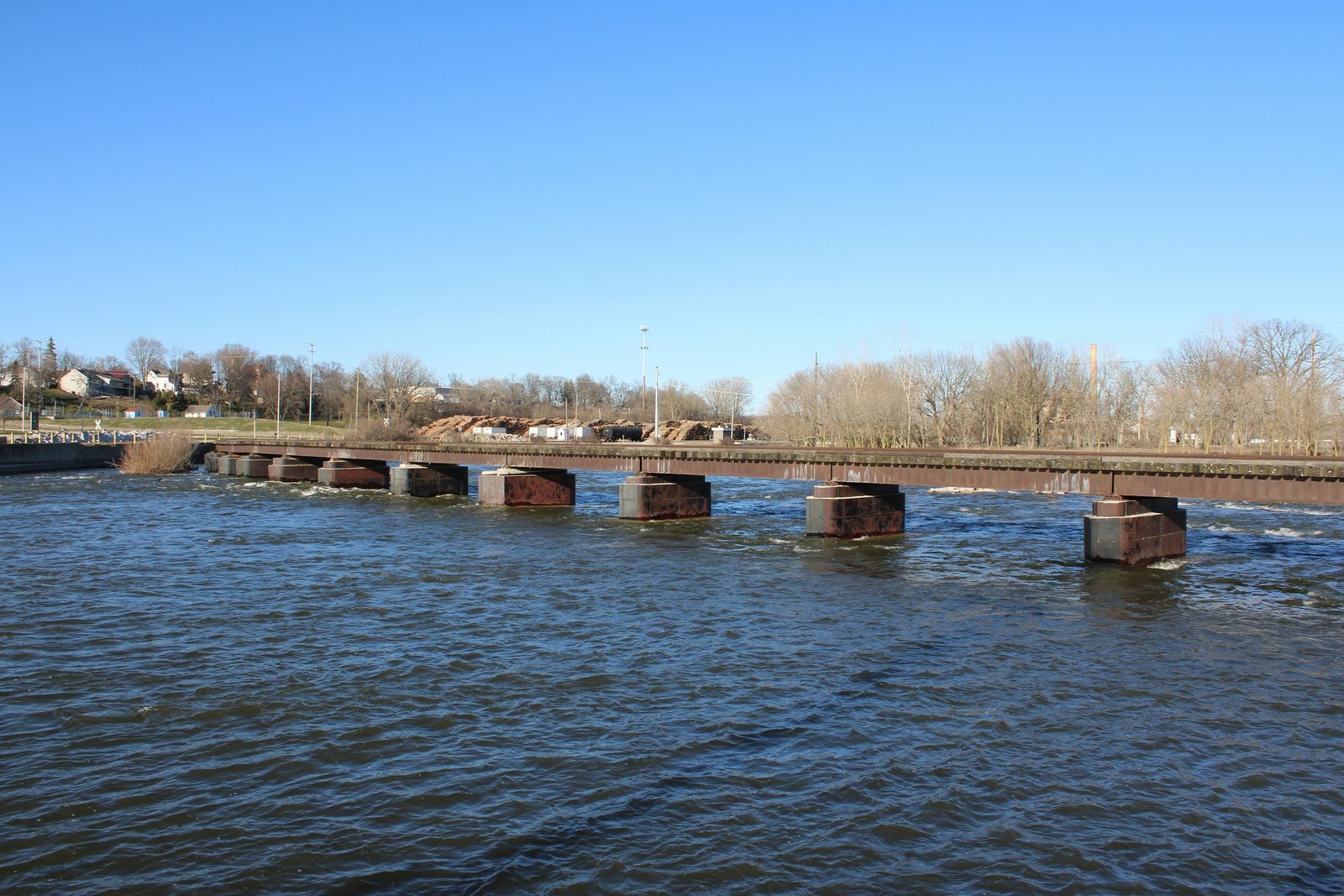 Overview from south bank
